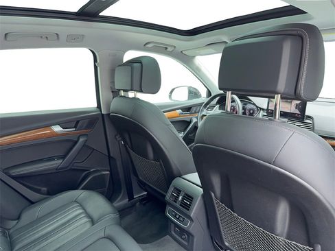 Used 2023 Audi Q5 2.0T Premium Plus image 47