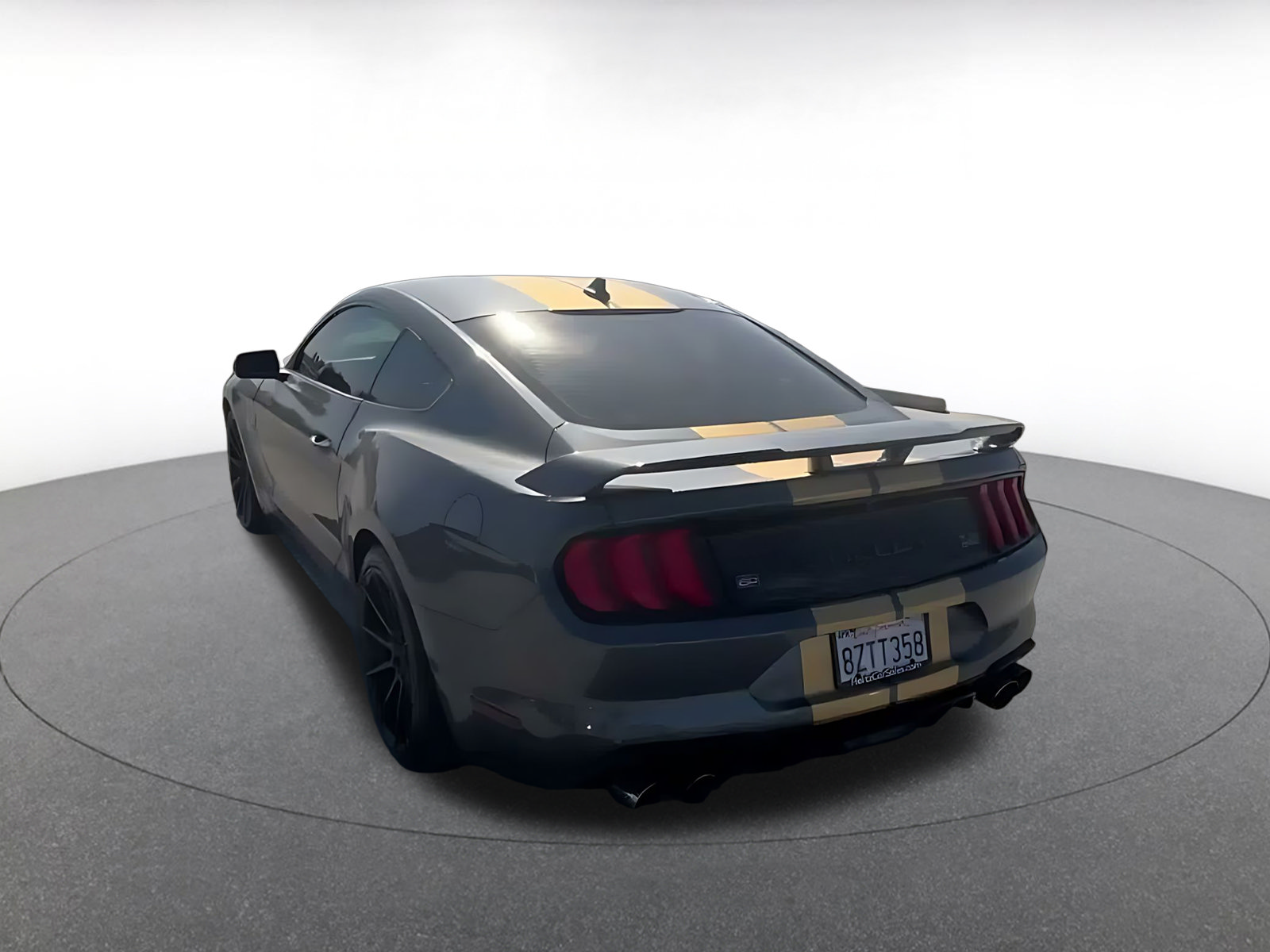 Used 2022 Ford Mustang GT Premium w/ GT Performance Package RWD image 10