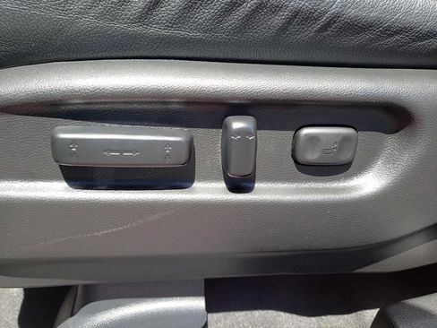 Used 2023 Honda Passport EX-L image 17