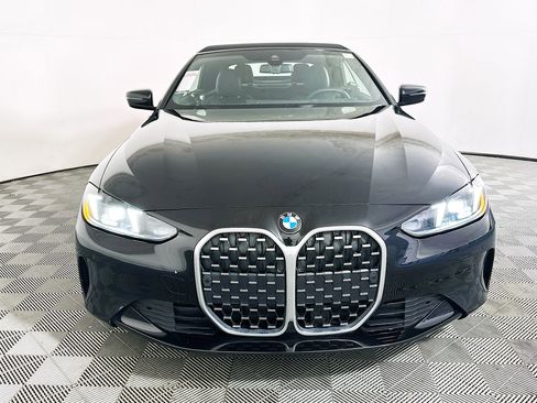 Used 2025 BMW 430i Convertible w/ Premium Package image 8