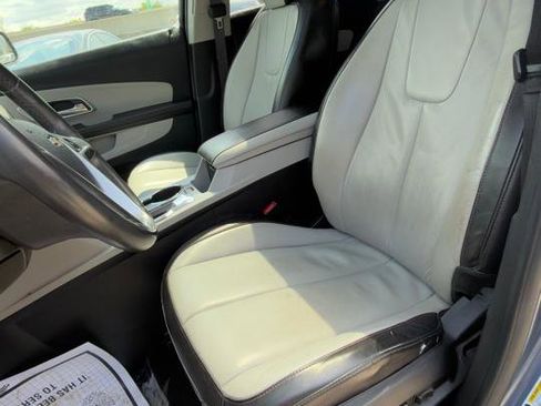 Used 2011 Chevrolet Equinox LTZ w/ LPO, Protection Package AWD/4WD image 16