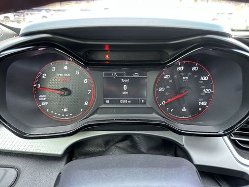 Used 2024 Chevrolet Trax RS image 15