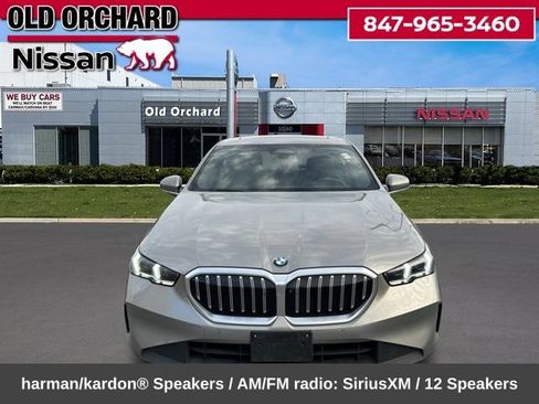 Used 2024 BMW 530i xDrive AWD/4WD image 2