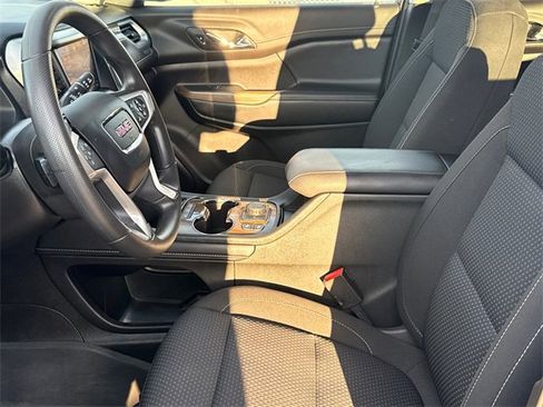 Used 2023 GMC Acadia SLE w/ Driver Convenience Package image 21