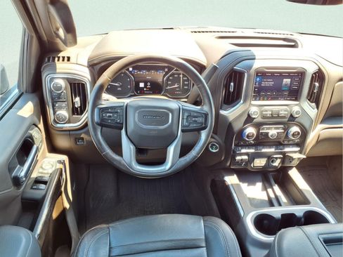 Used 2022 GMC Sierra 3500 Denali w/ Denali Ultimate Package AWD/4WD image 7