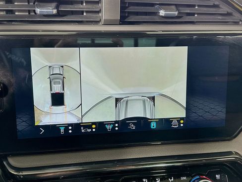 Used 2022 GMC Sierra 1500 AT4 w/ AT4 Premium Package image 41