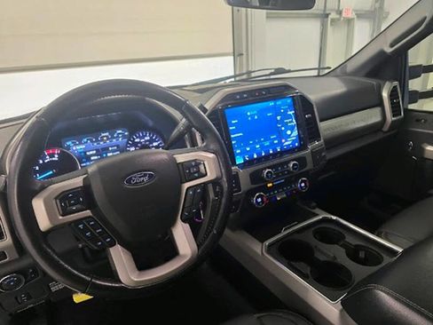 Used 2022 Ford F250 Lariat w/ Lariat Value Package AWD/4WD image 13