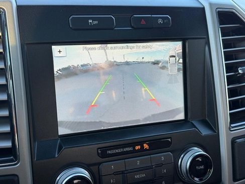 Used 2018 Ford F150 King Ranch image 19