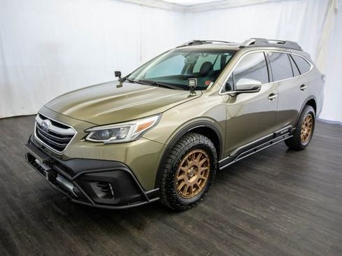 Used 2020 Subaru Outback Touring XT image 3