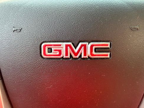 Used 2013 GMC Terrain SLE w/ Safety Package FWD image 20