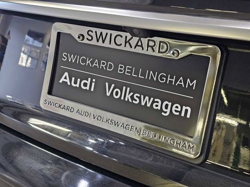 Used 2023 Audi Q5 2.0T Premium w/ Convenience Package image 14