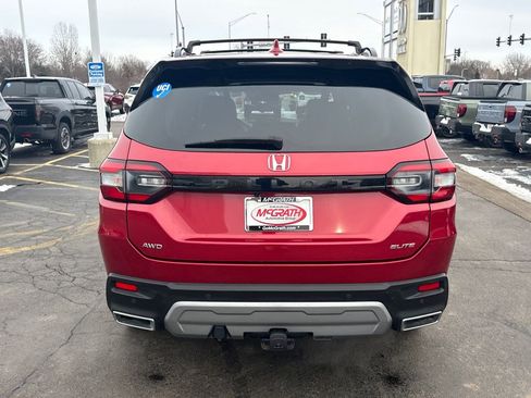 Used 2023 Honda Pilot Elite image 10