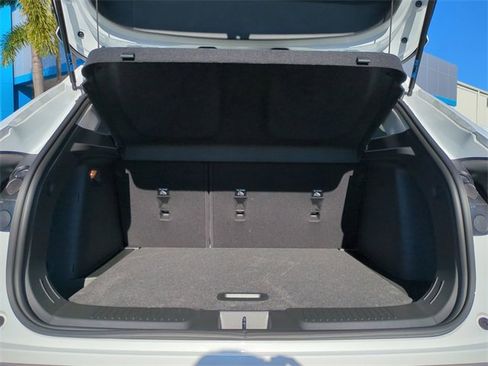 New 2026 Chevrolet Trax LT w/ Driver Confidence Package image 13