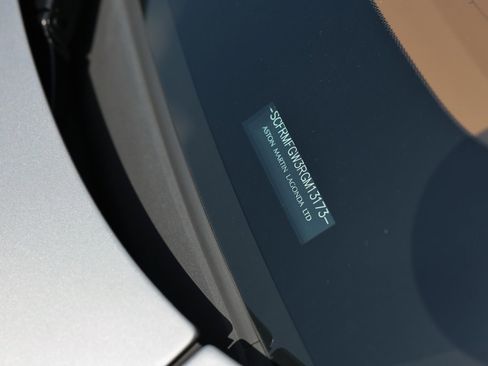 Used 2024 Aston Martin DB12 Convertible image 46