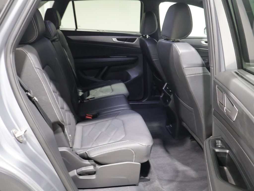 Used 2026 Volkswagen Atlas Cross Sport SE AWD/4WD image 20