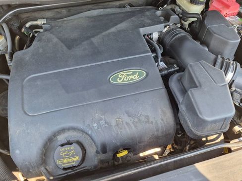 Used 2013 Ford Explorer XLT AWD/4WD image 31