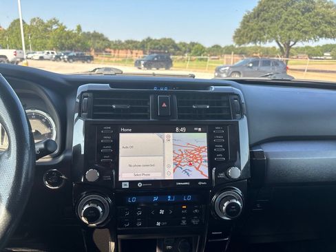 Used 2021 Toyota 4Runner TRD Pro AWD/4WD image 10
