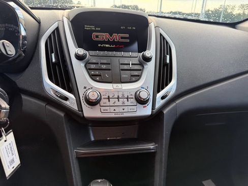 Used 2016 GMC Terrain SLE FWD image 8