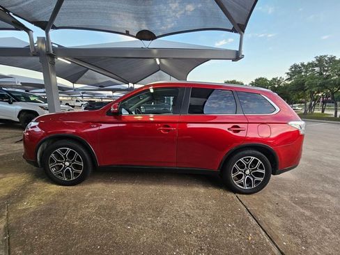 Used 2015 Mitsubishi Outlander GT AWD/4WD image 8
