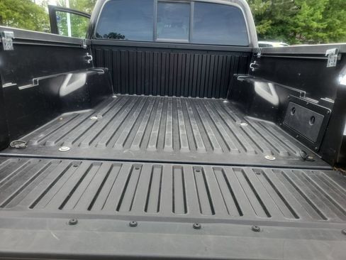 Used 2023 Toyota Tacoma SR AWD/4WD image 30