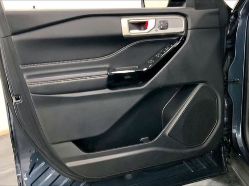 Certified 2022 Ford Explorer ST w/ Equipment Group 401A image 19
