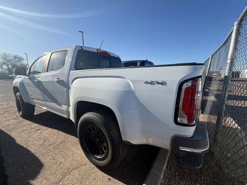 Used 2017 GMC Canyon SLE w/ SLE Convenience Package AWD/4WD image 3