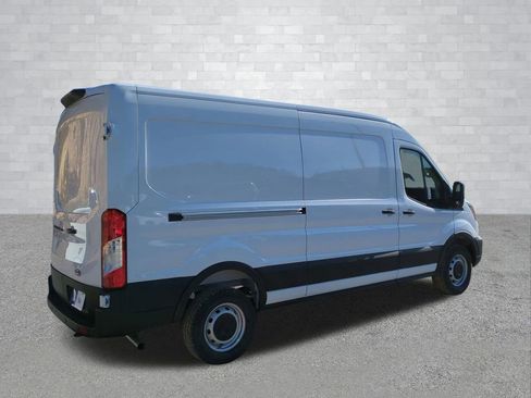 New 2026 Ford Transit 250 148 Medium Roof w/ Load Area Protection Package image 4
