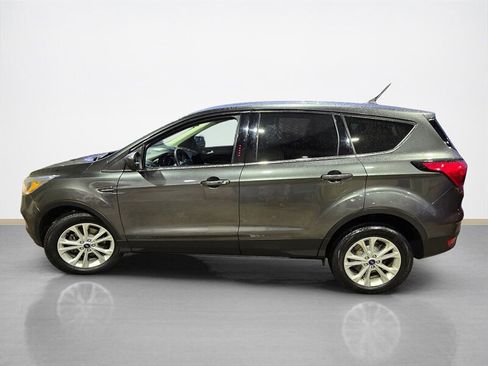 Used 2019 Ford Escape SE image 7