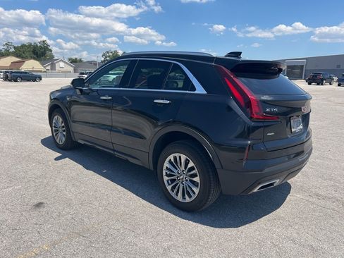 Used 2024 Cadillac XT4 Premium Luxury AWD/4WD image 4