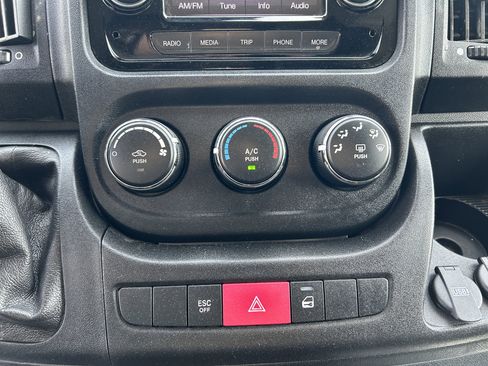 Used 2020 RAM ProMaster 3500 FWD image 22