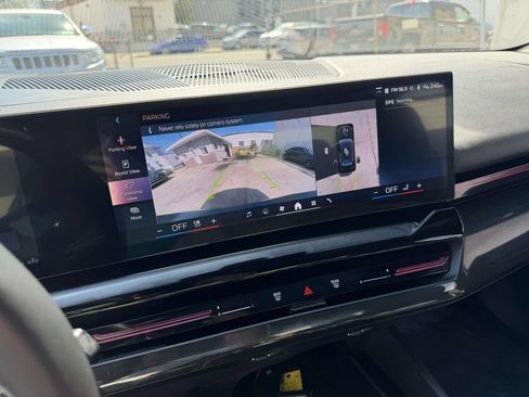 Used 2025 BMW 530i RWD image 27