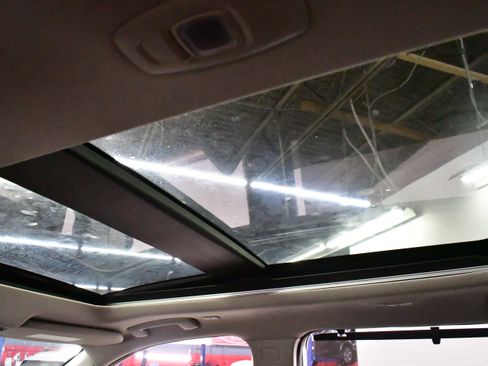 Used 2023 Nissan Rogue SL w/ SL Premium Package image 12