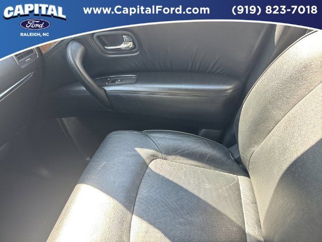 Used 2022 Nissan Armada SL w/ Captain's Chairs Package AWD/4WD image 29