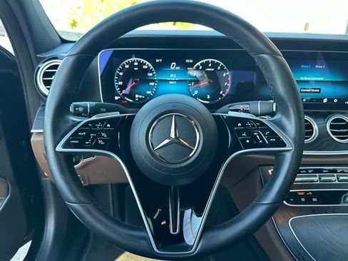 Used 2023 Mercedes-Benz E 350 Sedan image 35
