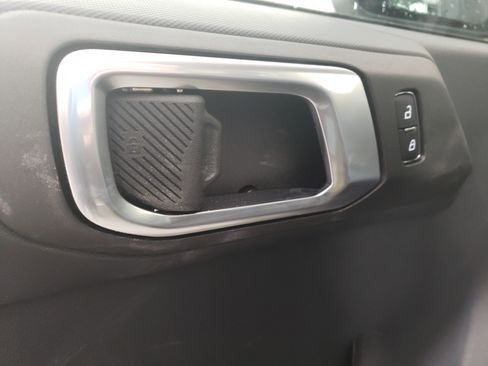 New 2025 Ford Bronco Big Bend image 8