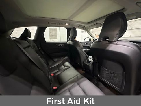 Certified 2023 Volvo XC60 B5 Plus w/ Climate Package image 18