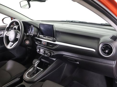 Used 2023 Kia Forte LXS w/ LXS Technology Package image 26