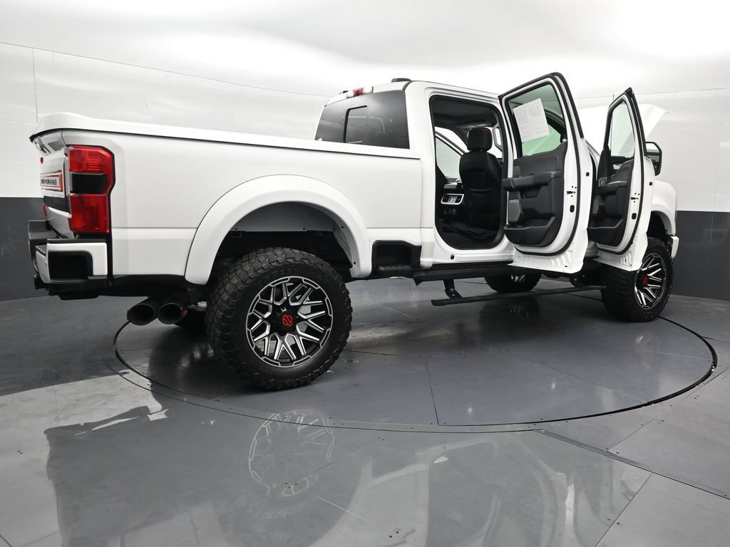 Used 2024 Ford F250 Lariat w/ Lariat Ultimate Package AWD/4WD image 32