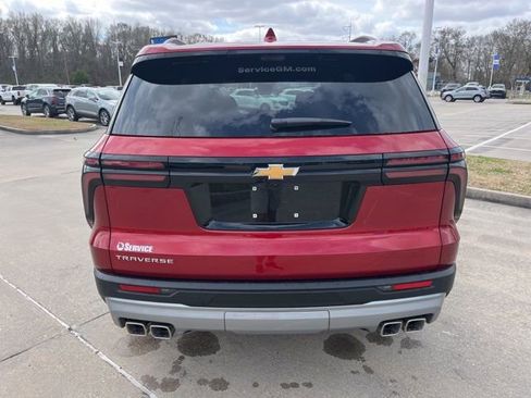 New 2026 Chevrolet Traverse LT w/ Driver Confidence Package image 5
