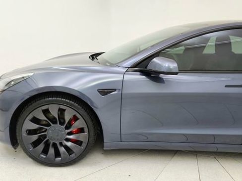 Used 2023 Tesla Model 3 Performance image 9
