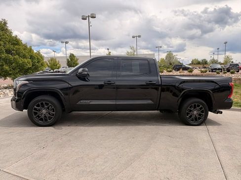 Used 2023 Toyota Tundra Platinum AWD/4WD image 4