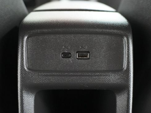 Used 2025 Chevrolet Trax RS w/ Driver Confidence Package FWD image 26