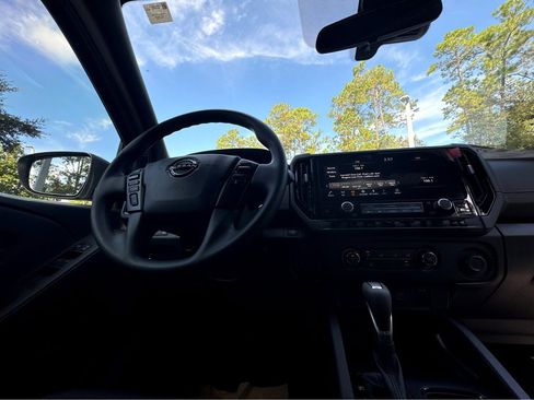 New 2026 Nissan Frontier SV w/ Tow Package image 4
