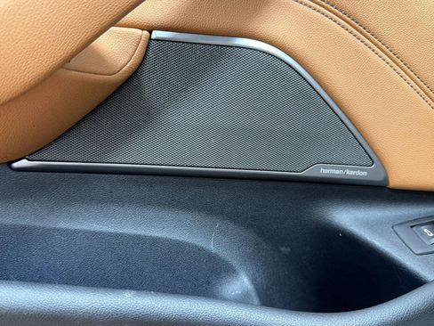 Certified 2023 BMW 530e xDrive w/ Premium Package image 20