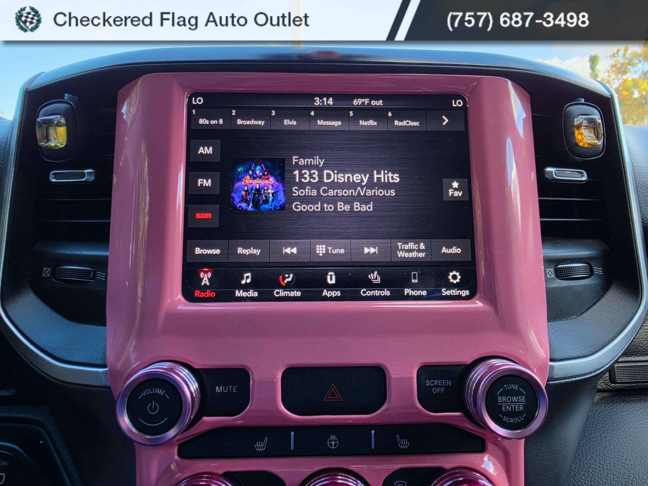 Used 2019 RAM 1500 Big Horn AWD/4WD image 16