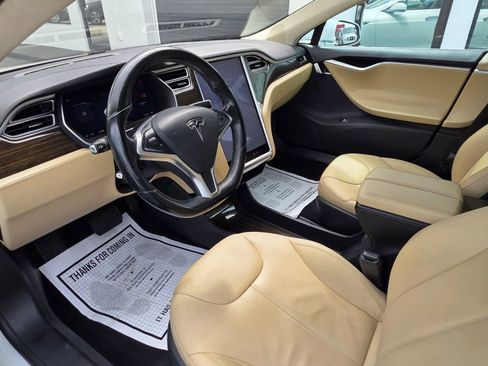 Used 2014 Tesla Model S 85 image 17