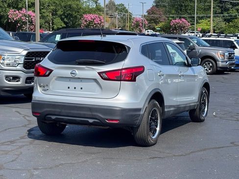 Used 2019 Nissan Rogue Sport S FWD image 15