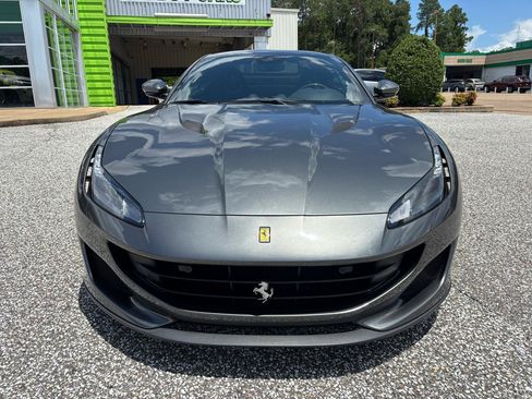 Used 2020 Ferrari Portofino RWD image 37