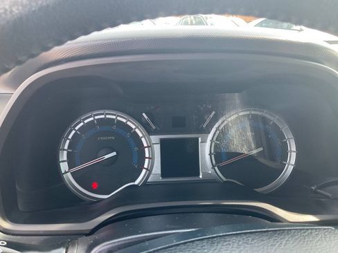 Used 2014 Toyota 4Runner Limited RWD image 16