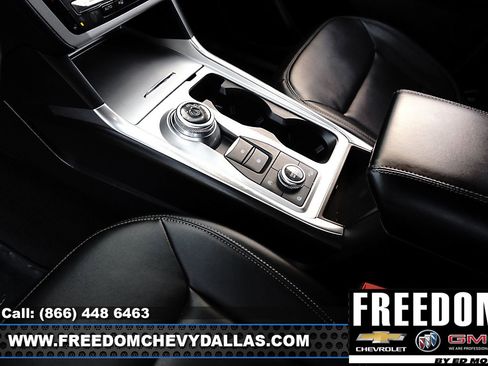 Used 2024 Ford Explorer XLT w/ Equipment Group 202A image 30